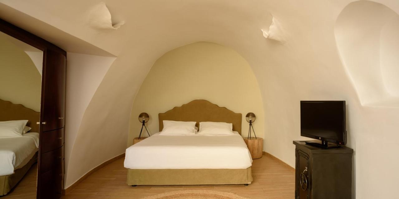 Suite Home Santorini Фіра Екстер'єр фото
