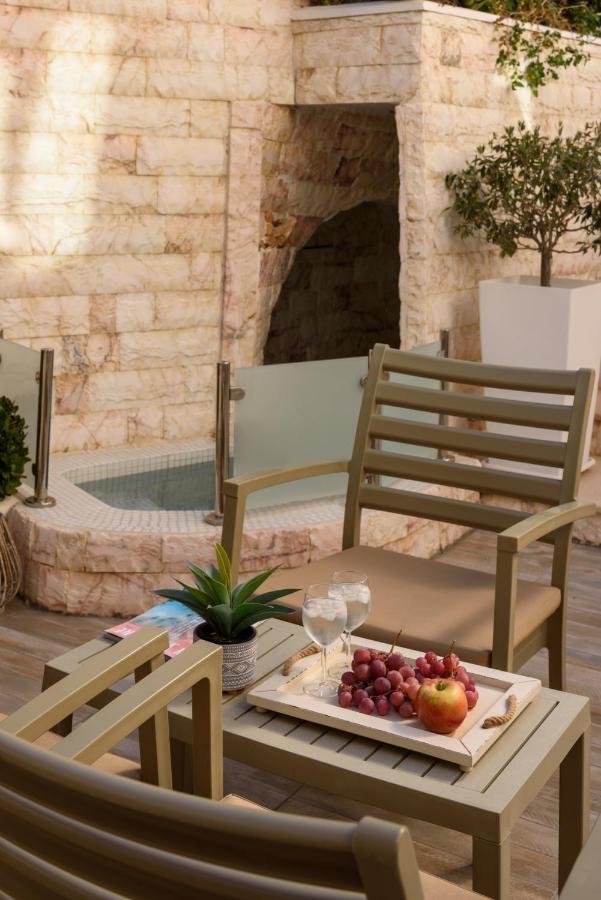 Suite Home Santorini Фіра Екстер'єр фото
